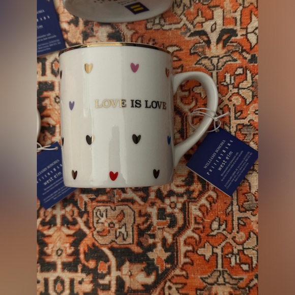 Set Of 4 Brand New W/ Original Tags ‘Love is Love’ Mugs Human Rights Campaign - Picture 3 of 16